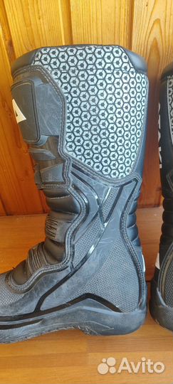 Мотоботы Ataki MX-001