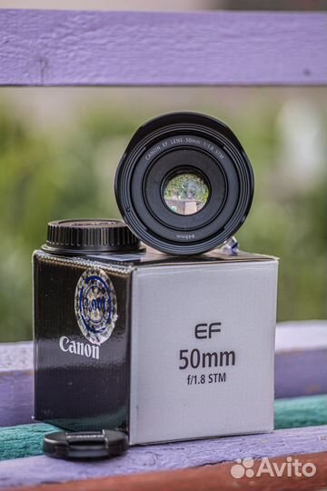 Canon Объектив EF 50mm f/1.8 STM
