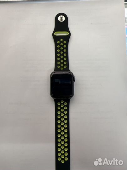 Apple watch 4 series 40 mm Nike black