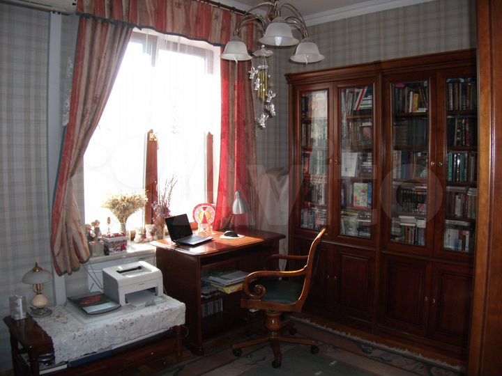 3-к. квартира, 82 м², 7/9 эт.