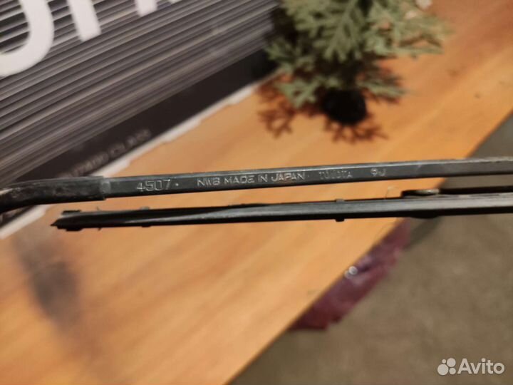 Задний дворник Celica 180 Лифтбек