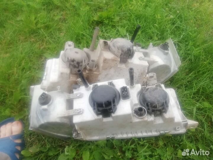 Передние фары ваз 2110