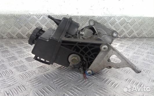 Насос гу дизельный mercedes benz C-class W204 (PKR