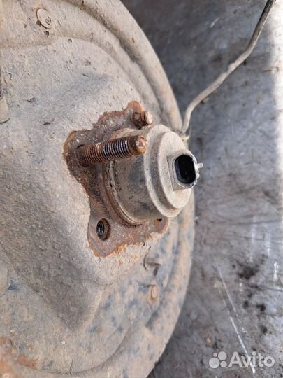 Ступица задняя Opel Vectra B