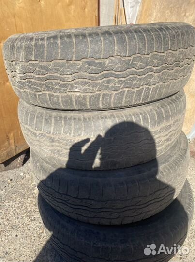 Bridgestone 738V 225/65 R17