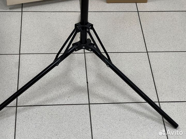 Штатив универсальный