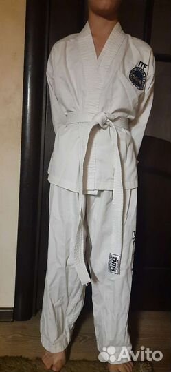 Кимоно для тхэквондо 140