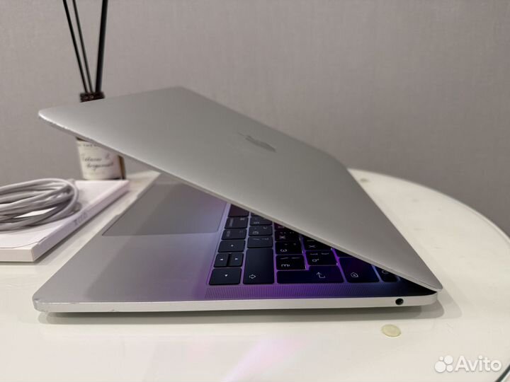 Apple MacBook Pro Silver для учёбы