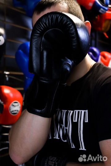 Боксерские перчатки leaders thai series 2 BK