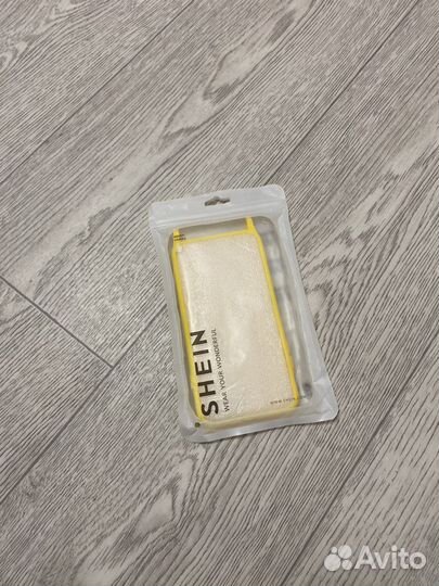 Чехол на iPhone