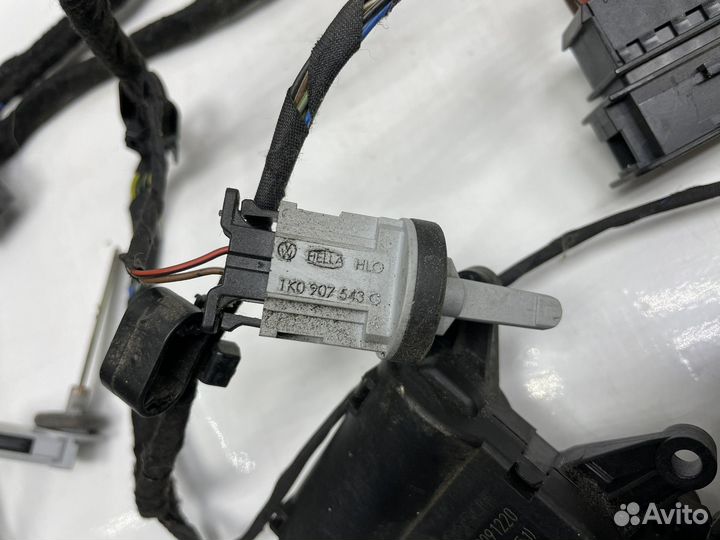 Сервопривод/проводка/коса печки Skoda Octavia A5