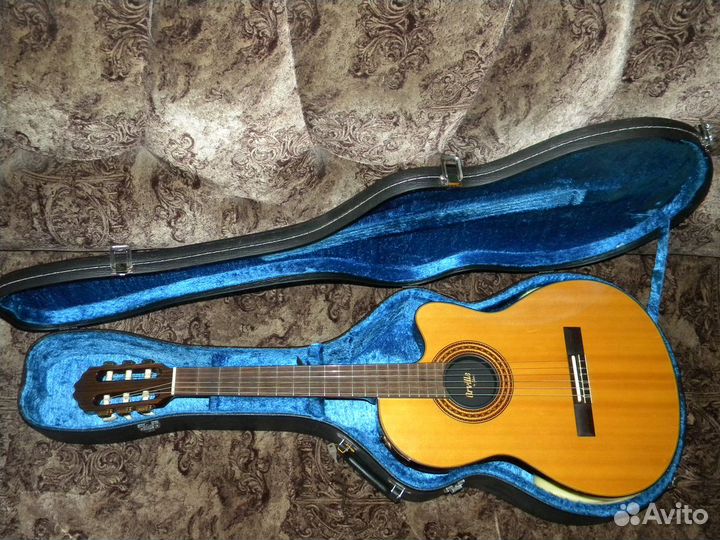 Orville by Gibson Chet Atkins