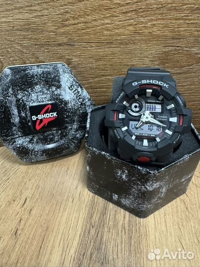 Часы Casio G-Shock GA700