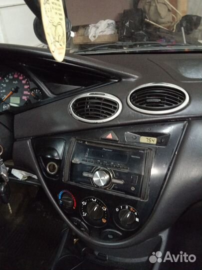 Ford Focus 1.6 МТ, 2004, 238 000 км