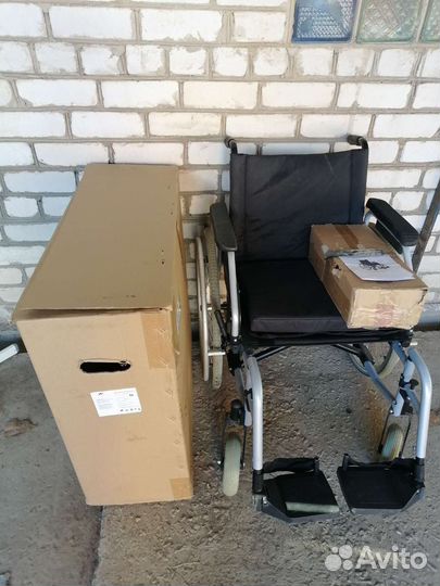 Кресло коляска. Новая.Складная.Доставка