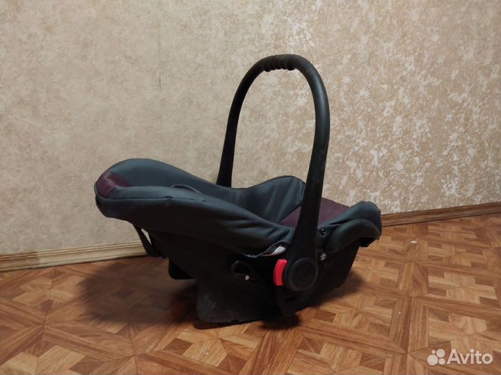 Детская коляска 3 в 1