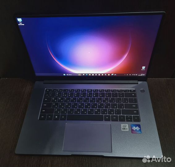 Ноутбук honor MagicBook X 15 i3/8/256GB