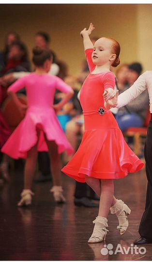 Рейтинговое Платье для бальных танцев