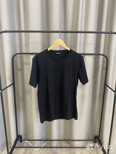 Футболка raf simons на руках