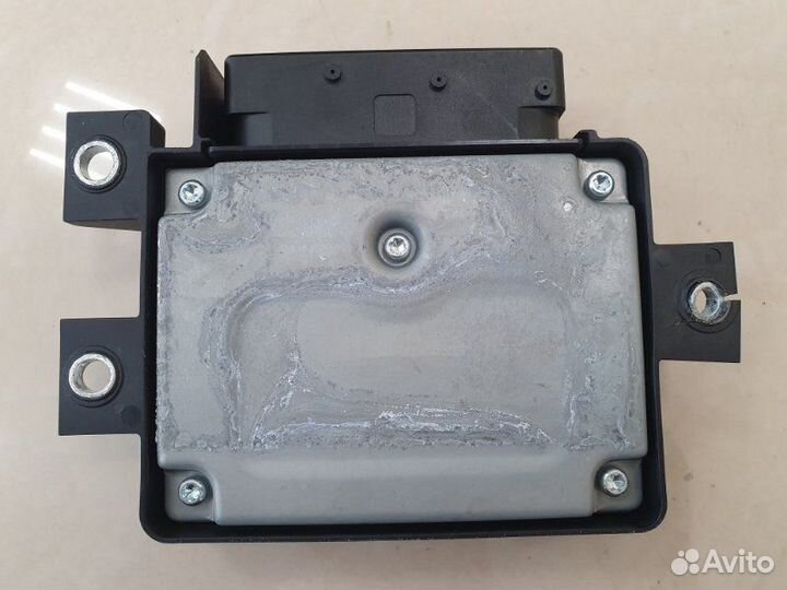 Блок управления стояночным тормозом Volkswagen