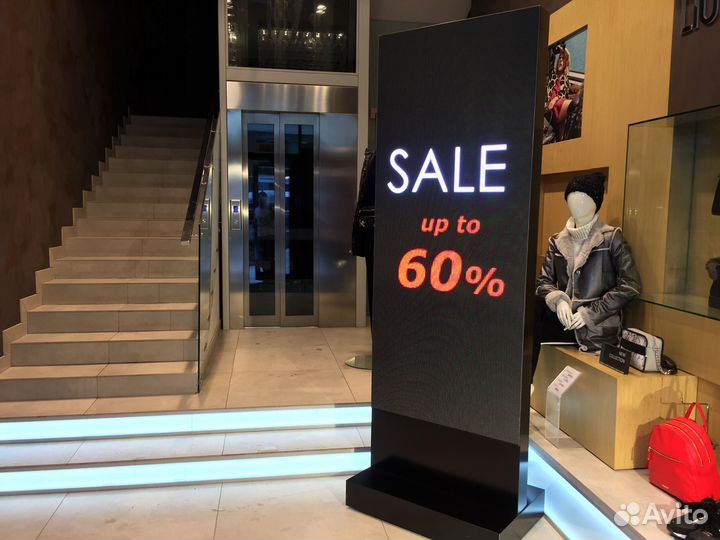 Видеопилон LED экран в помещение