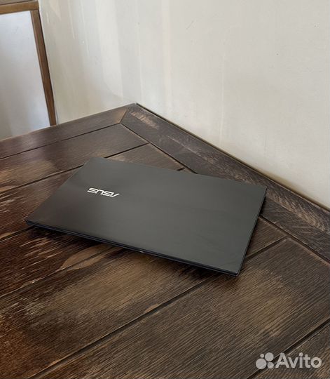 Идеальный, Ноутбук Zenbook UX425EA, i5, 256GB