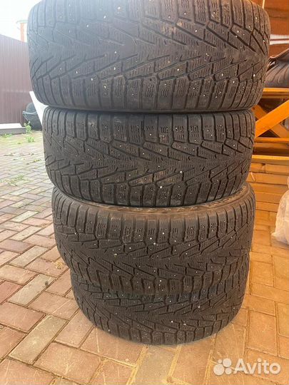 Nokian Tyres Hakkapeliitta 7 SUV 215/55 R17