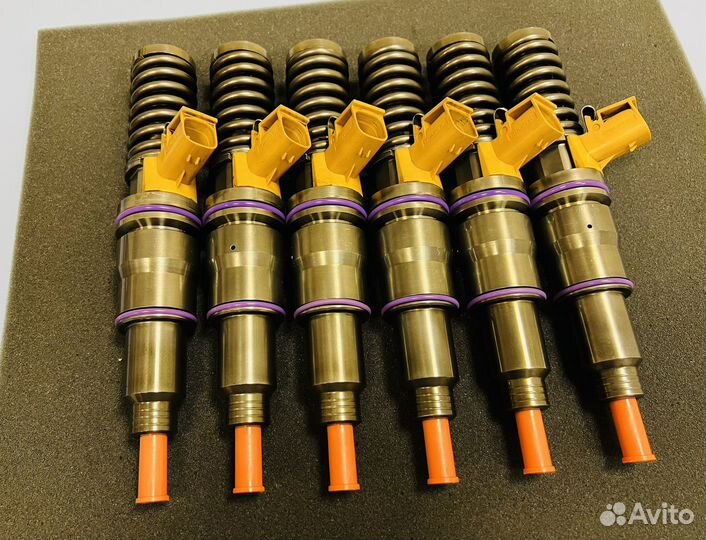 Насос-форсунки Volvo Renault DXI11 21582103