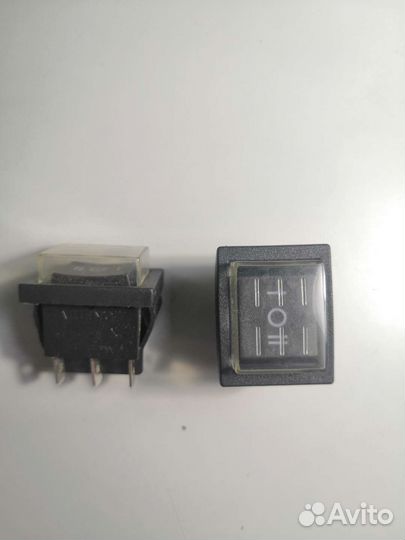 Переключатель 2х позиционный 15А 250В