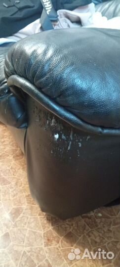 Офисное кожаное кресло бу