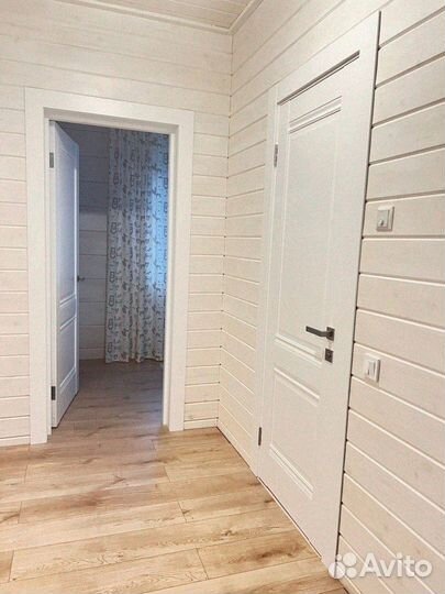 Двери межкомнатные итальянский орех