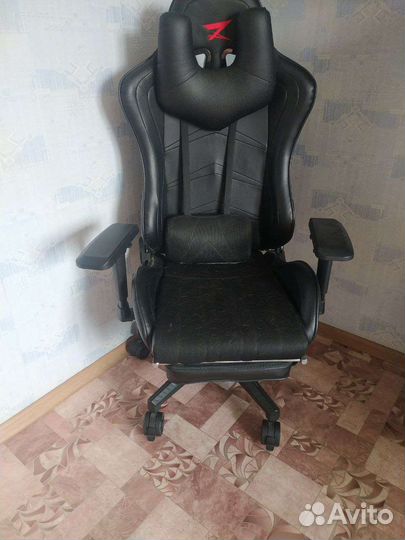 Игровое кресло ZET gaming Force armor 2000M