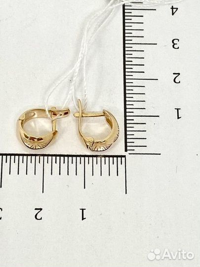 Золотые серьги