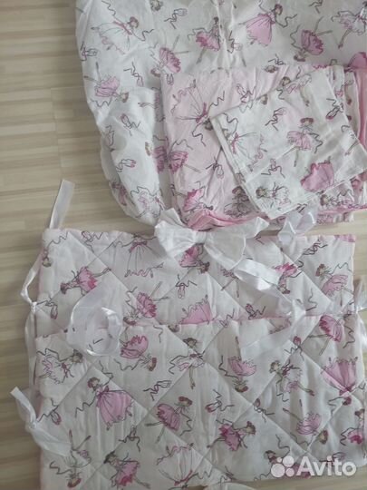 Бортики в детскую кроватку и постельное белье