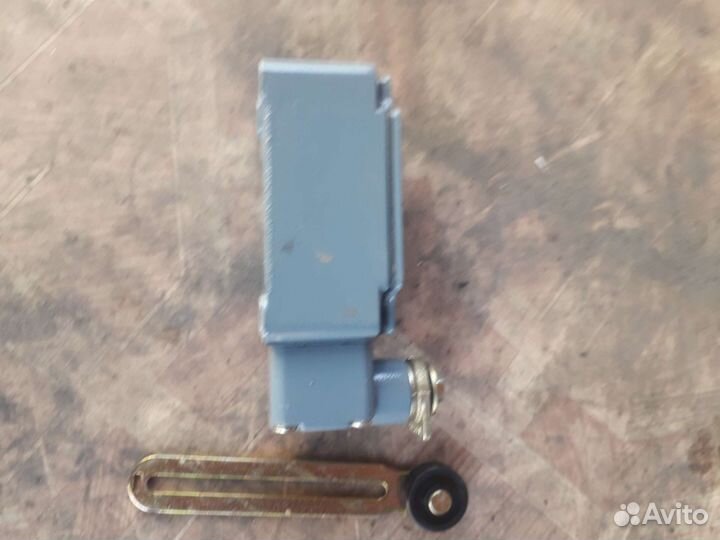 Выключатель концевой