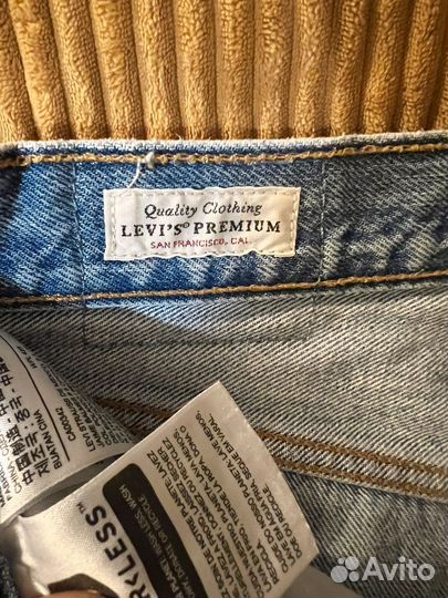 Джинсы женские levis