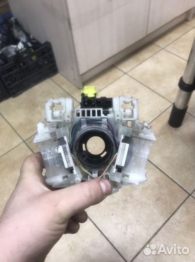 Шлейф подрулевой mitsubishi space wagon