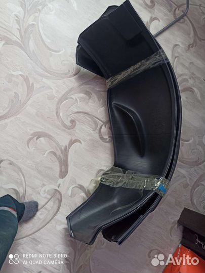 Крыло переднее левая от газели