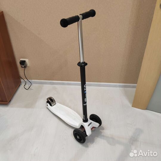 Самокат maxi micro deluxe