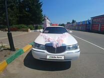 Lincoln Town Car 4.6 AT, 2001, 125 000 км, с пробегом, цена 390 000 руб.