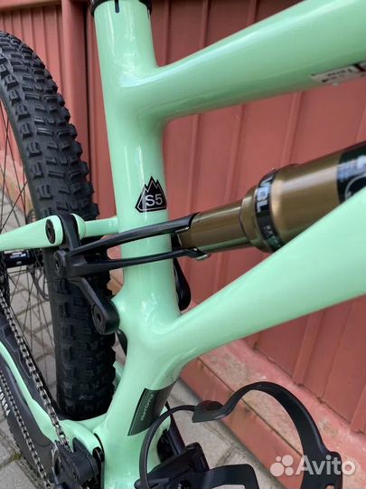 Топовый Specialized Stumpjumper Pro Carbon (2022)
