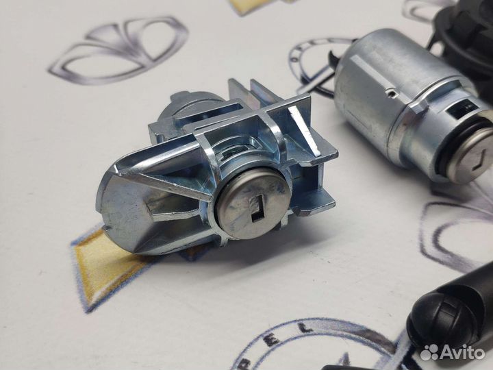 Комплект личинок замков Ford Focus 2