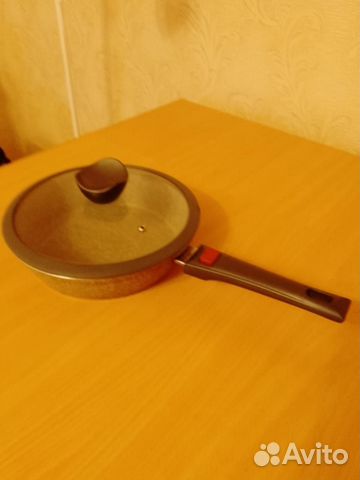 Посуда кастрюли. казан. сковорода. крышки