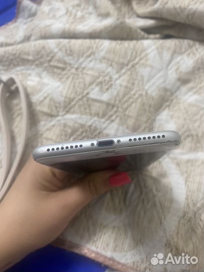 iPhone 8 Plus, 64 ГБ