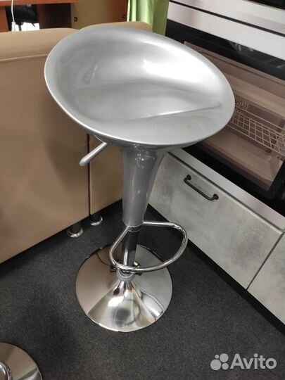 Стул барный