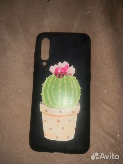 Чехлы на телефон