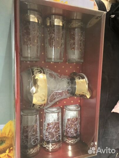 Набор кувшин и стаканы