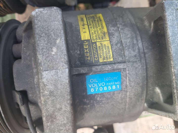 Компрессор кондиционера Volvo S60 S80 XC70 XC90