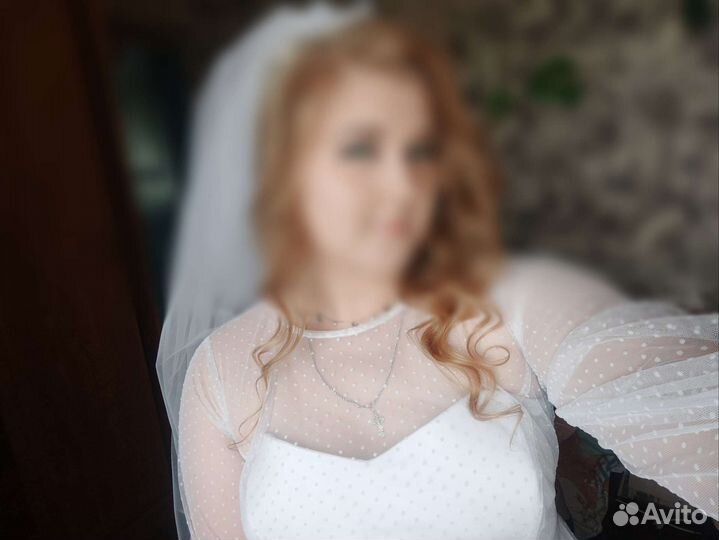 Свадебное платье