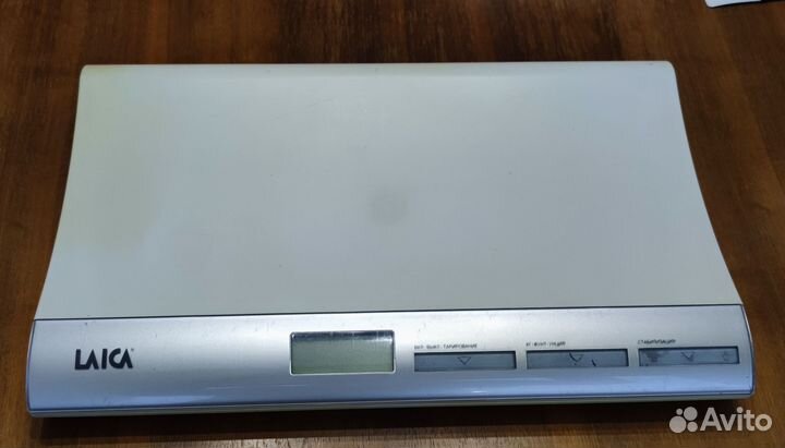 Весы для новорожденных laica